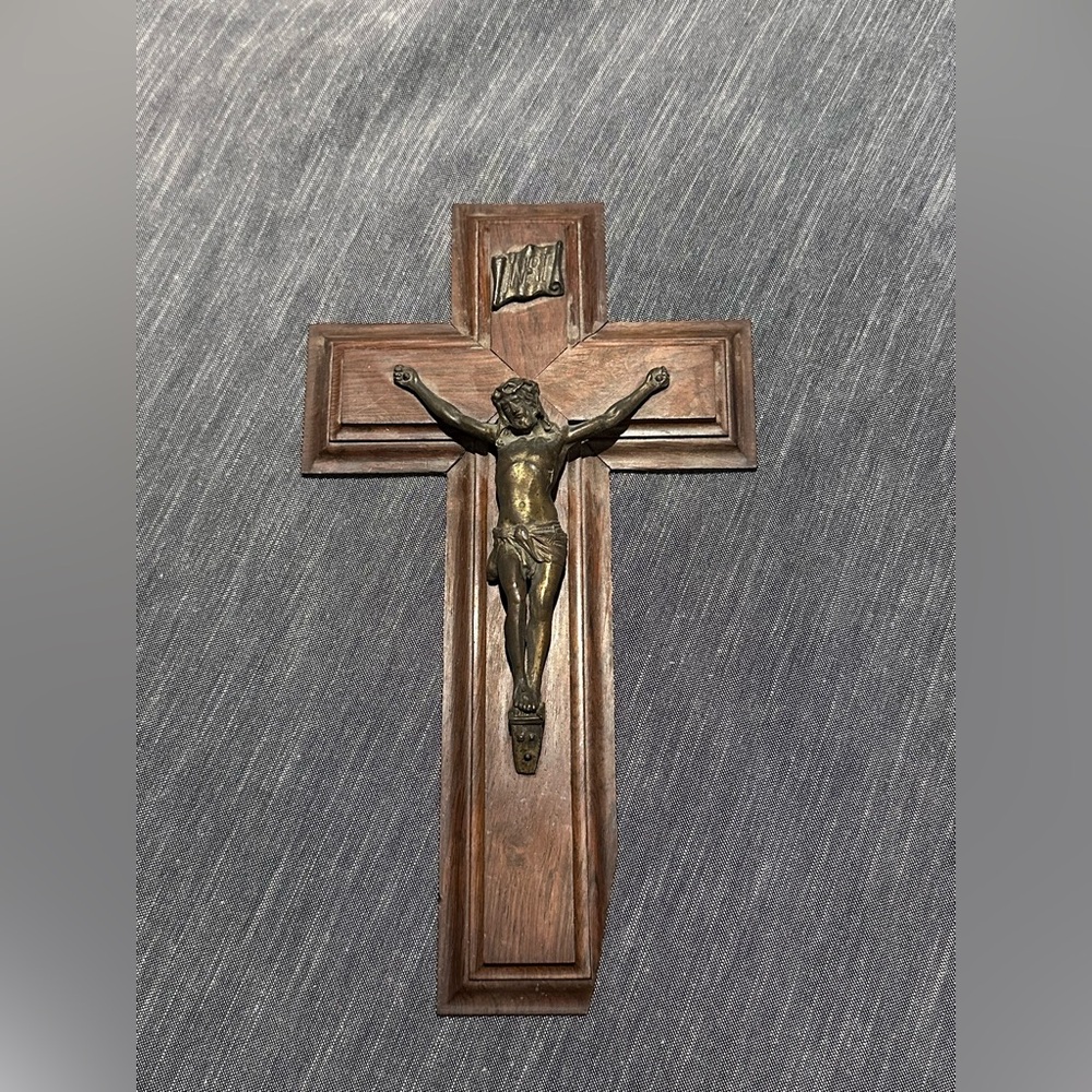 Antique Wooden Cross and Bronce Jesus